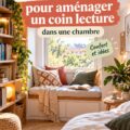 Coin lecture cosy avec une chaise confortable et des étagères de livres